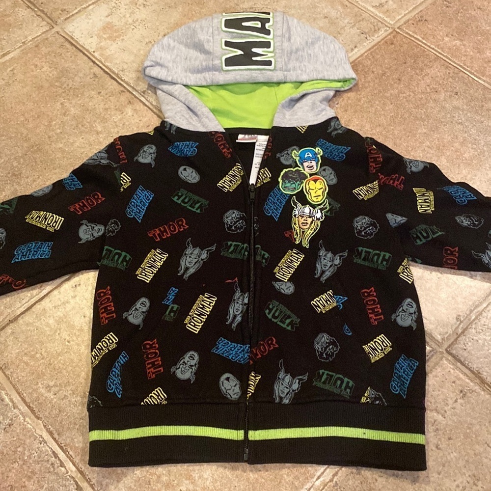Marvel Printed Boys Zip Up Size 6